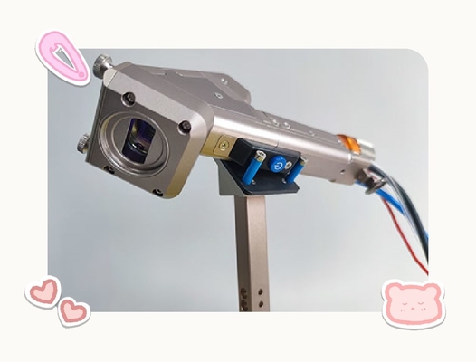 좋은 가격 최첨단 다재다능 레이저 정화 기계 1500W 2000W 옵션 최대 전력 2000W 정화 너비 300mm 최대 온라인으로